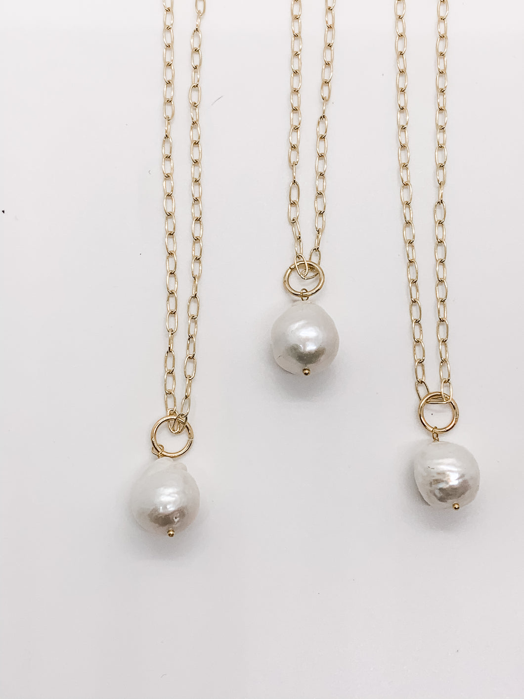 iridescent pearl necklace